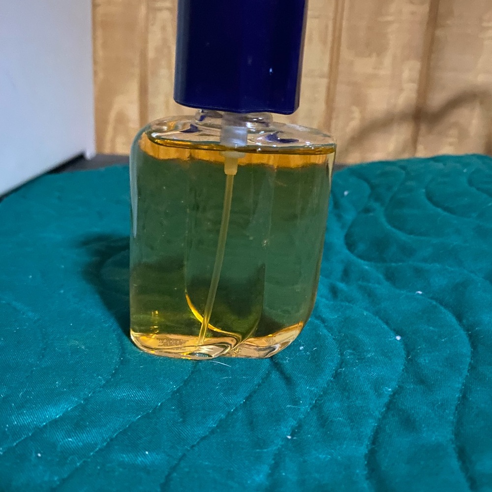 Fragrant Body Mist with Blue Cap